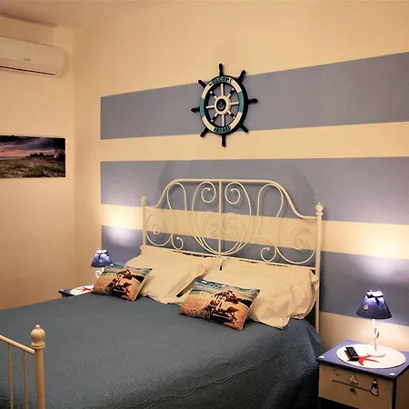 Oasi Del Gabbiano Bed & Breakfast 3*